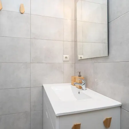Apartment Gaya Avenue Flats - Elegant Contemporary Flats With Balcony Vila Nova de Gaia