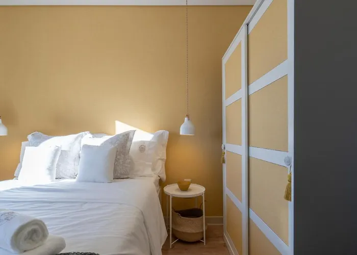 Gaya Avenue Flats - Elegant Contemporary Flats With Balcony Appartamento *