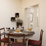 Gaya Avenue Flats - Elegant Contemporary Flats With Balcony Appartement