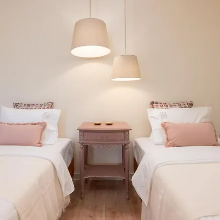 Gaya Avenue Flats - Elegant Contemporary Flats With Balcony Апартаменты