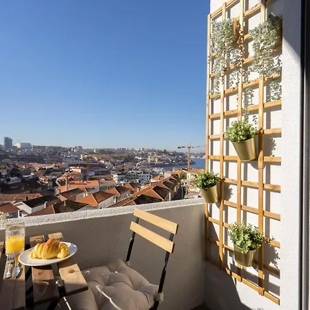 Gaya Avenue Flats - Elegant Contemporary Flats With Balcony Apartamento *