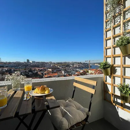 Gaya Avenue Flats - Elegant Contemporary Flats With Balcony Vila Nova de Gaia