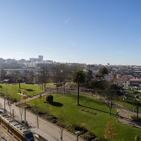 Gaya Avenue Flats - Elegant Contemporary Flats With Balcony Apartment Vila Nova de Gaia