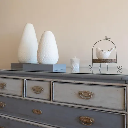 Gaya Avenue Flats - Elegant Contemporary Flats With Balcony