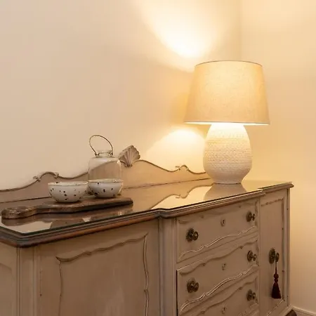 Gaya Avenue Flats - Elegant Contemporary Flats With Balcony Appartement