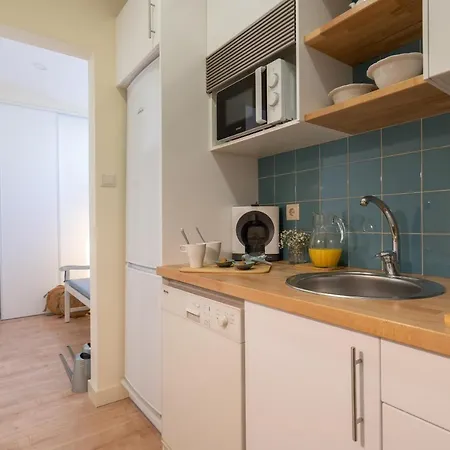 Apartment Gaya Avenue Flats - Elegant Contemporary Flats With Balcony