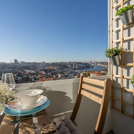 Gaya Avenue Flats - Elegant Contemporary Flats With Balcony Vila Nova de Gaia