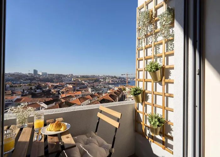 Gaya Avenue Flats - Elegant Contemporary Flats With Balcony Apartamento *